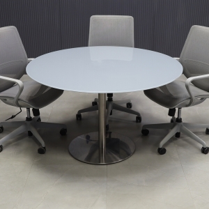 California Round Tempered Glass Cafeteria Table