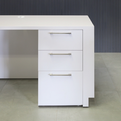60-inch Houston Retail Custom Reception Desk in white gloss laminate main desk and brushed aluminum toe-kick. Built-in storage on the right side when sitting.