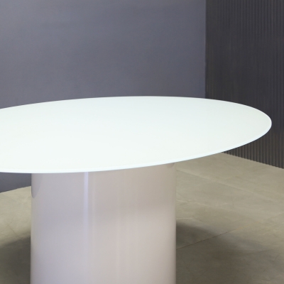60-inch Omaha Oval Conference Table in 1/2-inch white tempered glass top, and white gloss laminate base.