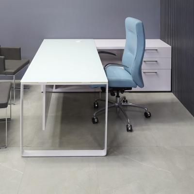 72-inch Aspen Executive Desk with Credenza with 1/2