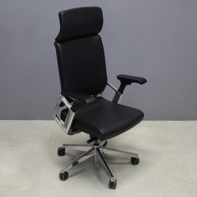 Visanti Genuine Leather Executive Chair in black grain leather, shown here.