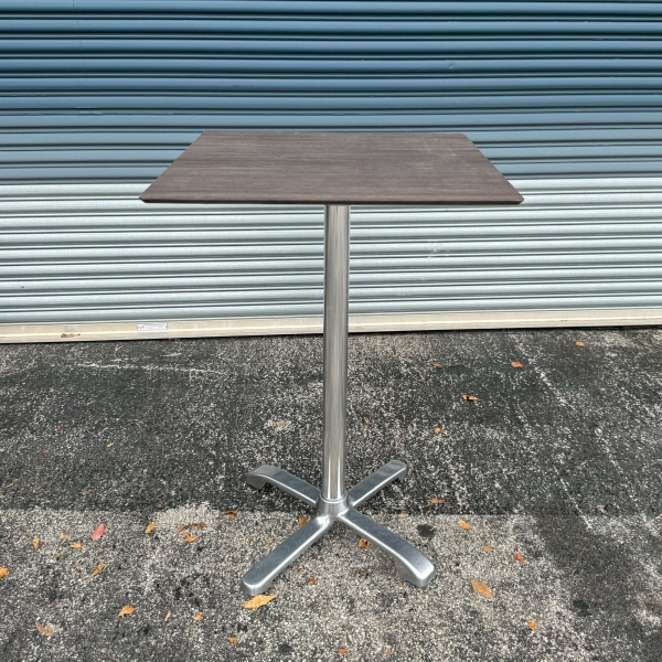 30-inch California Square Bar Table in 1/2-inch gray oak engineered surface top and FLAT SX26 silver bar base.